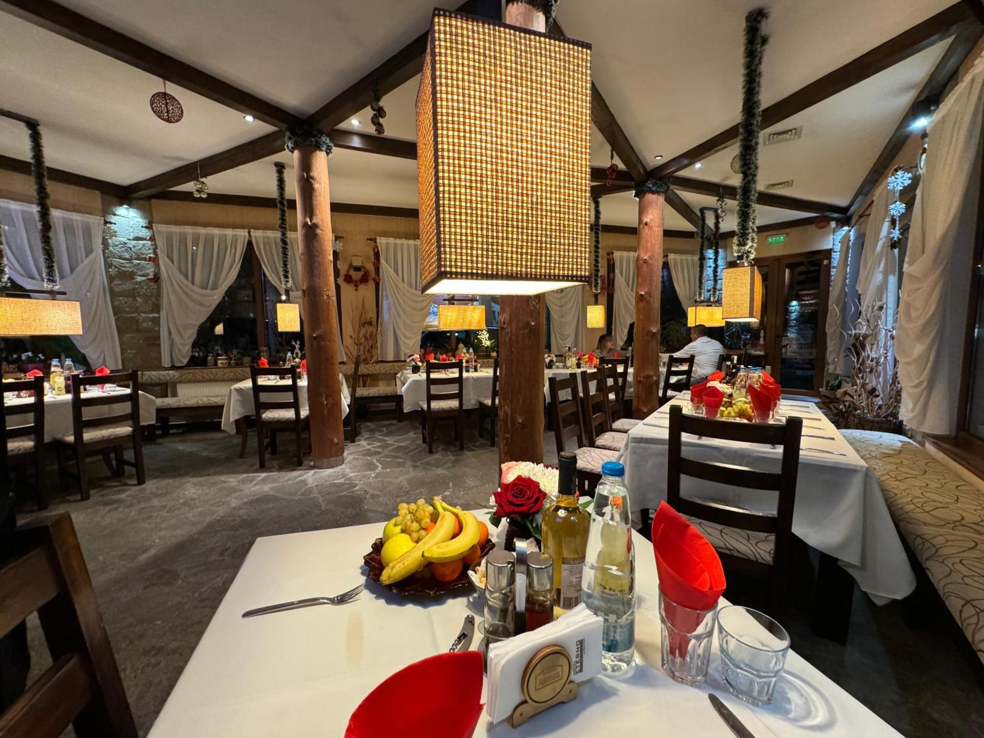 Family Hotel Eterno Tsigov Chark ภายนอก รูปภาพ