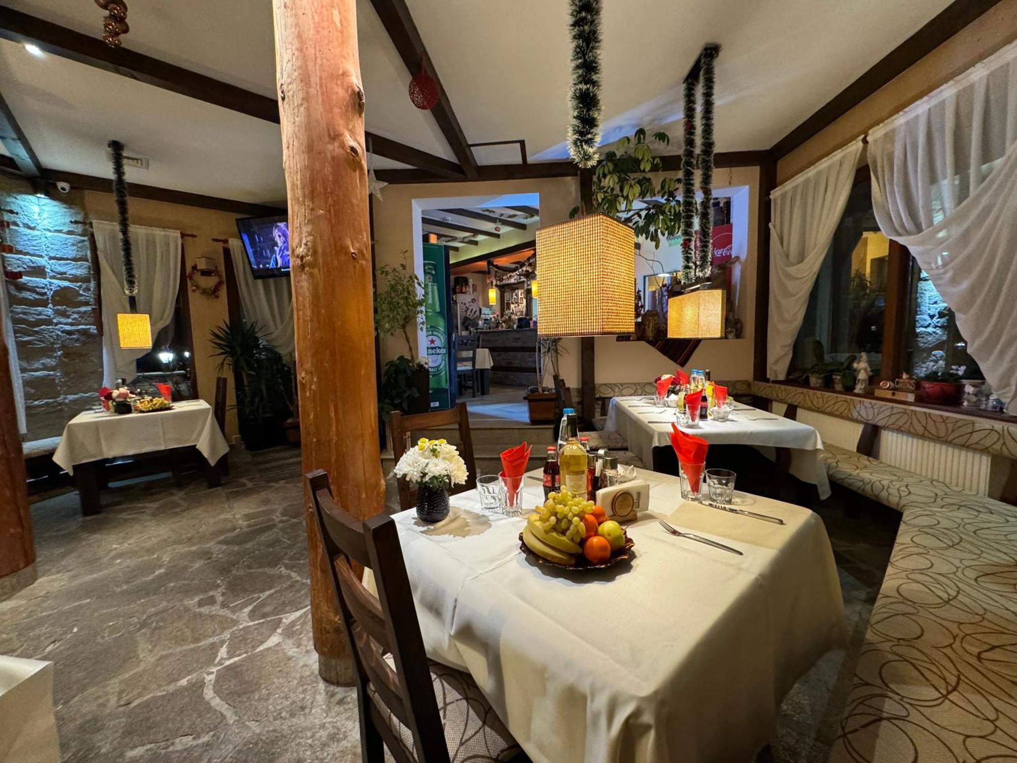 Family Hotel Eterno Tsigov Chark ภายนอก รูปภาพ