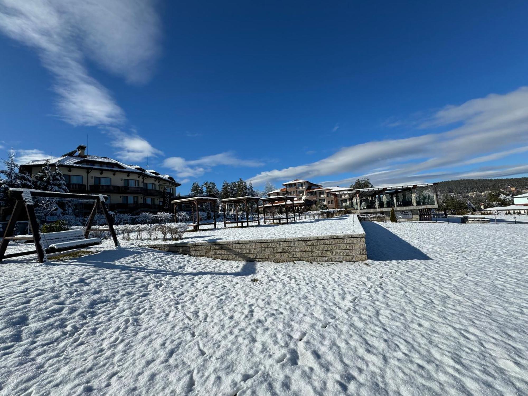 Family Hotel Eterno Tsigov Chark ภายนอก รูปภาพ