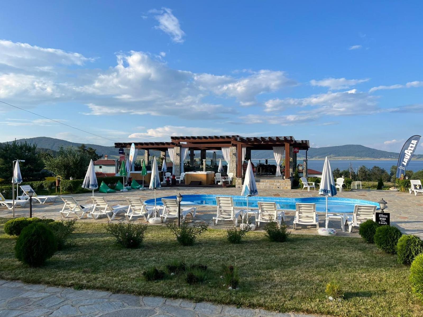Family Hotel Eterno Tsigov Chark ภายนอก รูปภาพ